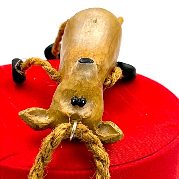 Vintage Bert Anderson Wooden Carved Reindeer Christmas Ornament 2003 - Picture 6 of 11